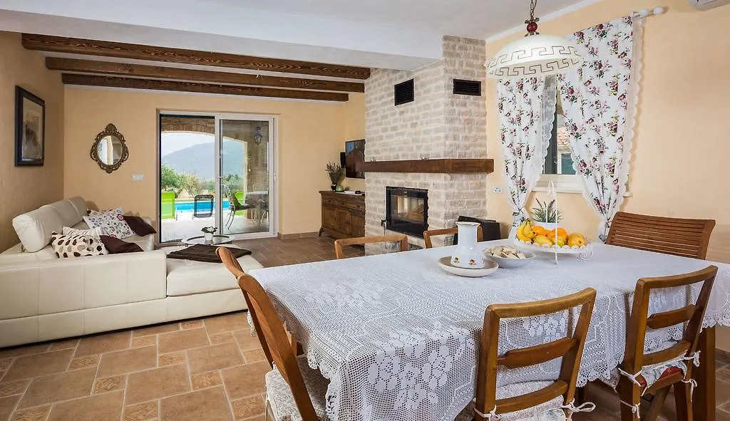 Villa Stonegate Estate - Bonus, Dvije Vile Jedna Cijena! Οπατία 0*,
